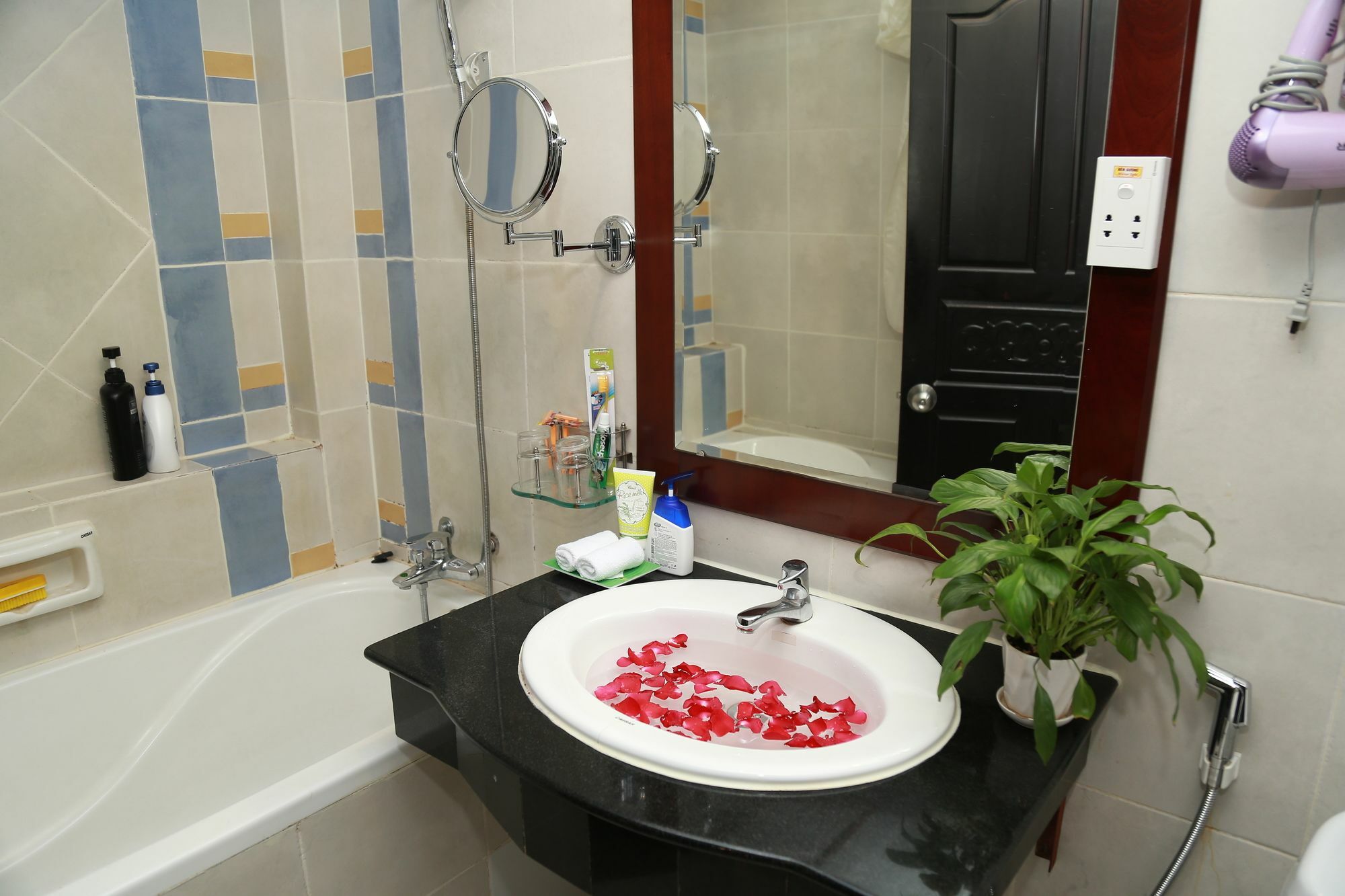A25 Hotel - 20 Bui Thi Xuan Ho Chi Minh-byen Eksteriør bilde
